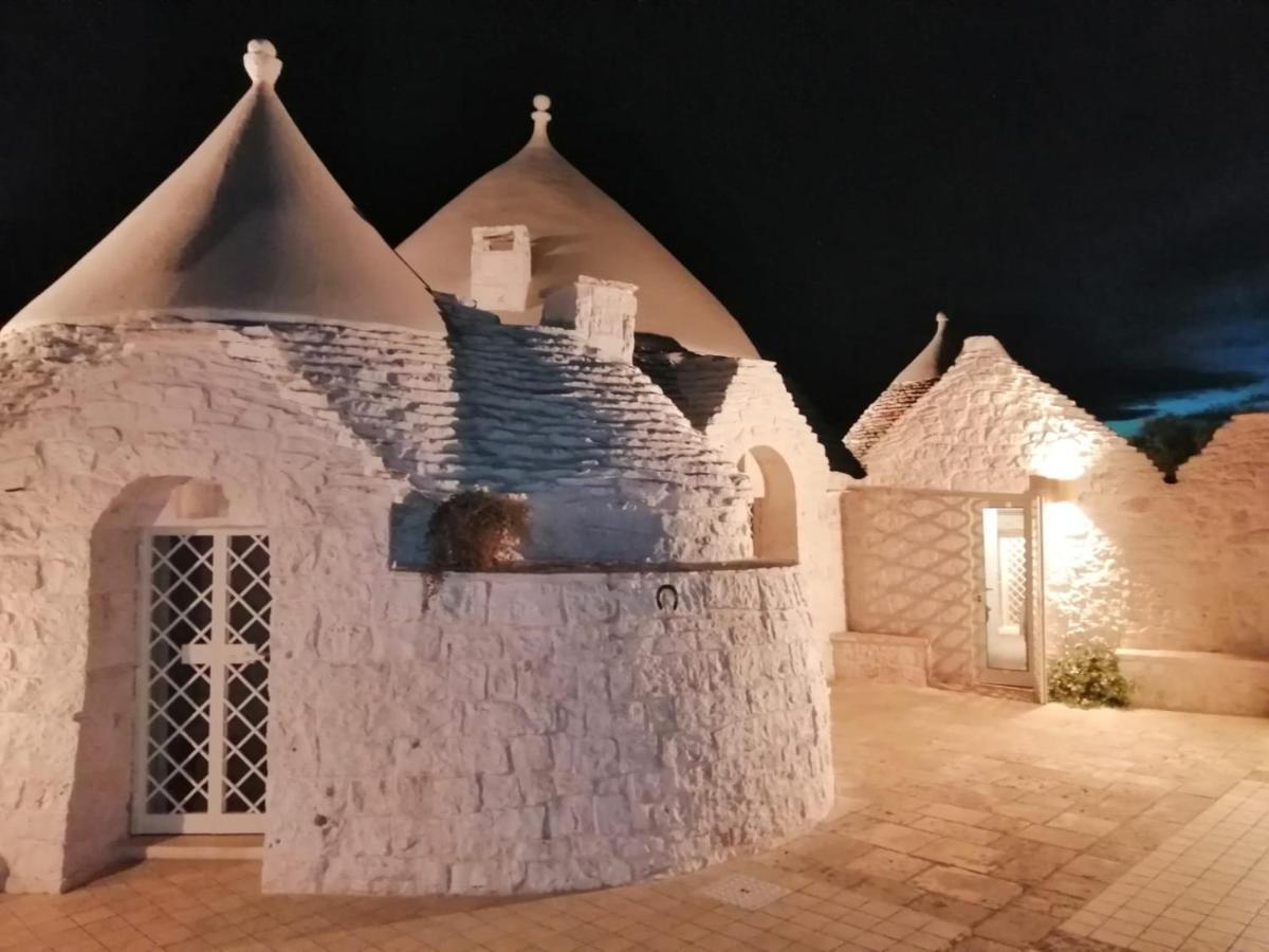 Trulli Lisanna - Exclusive Private Pool And Rooms Up To 10 People Antonelli Экстерьер фото