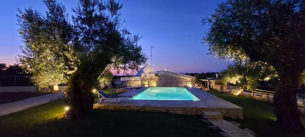 Trulli Lisanna - Exclusive Private Pool And Rooms Up To 10 People Antonelli Экстерьер фото