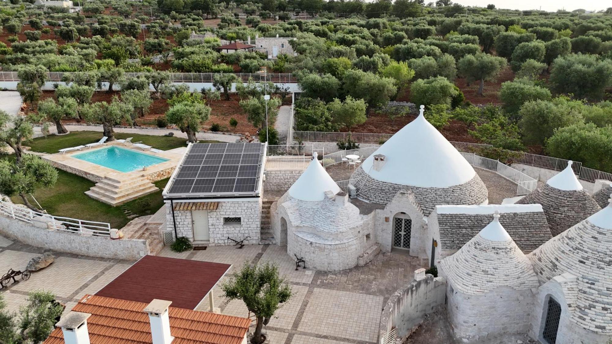 Trulli Lisanna - Exclusive Private Pool And Rooms Up To 10 People Antonelli Экстерьер фото